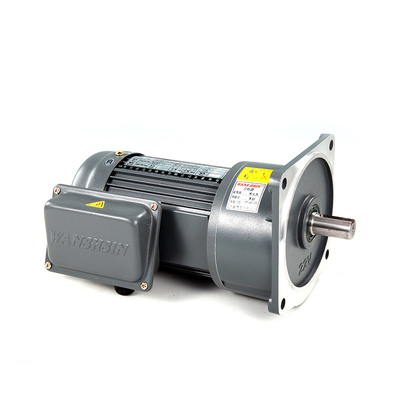 Rasio Tinggi GV Medium Gear Reducer Motor Vertikal Disesuaikan 0.1KW-7.5KW 1/3 Phase